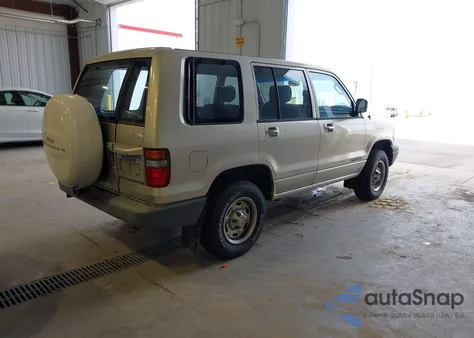 1993 Isuzu Trooper S from USA, damaged, VIN JACDH58V9P7913444